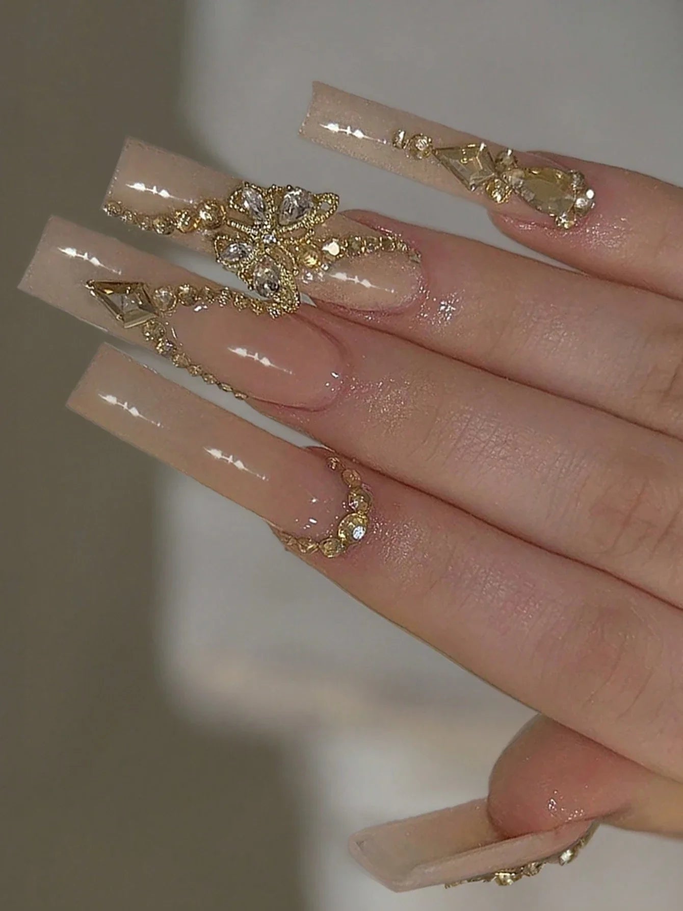 24pcs Luxury Extra Long Rectangular Nail Stickers, Decorated With 3D Golden Butterfly & Rhinestone Patterns, Champagne Warm Tones, Full Coverage, Suitable For Women, Girls, Parties, Dancing, Easy To Apply And Remove