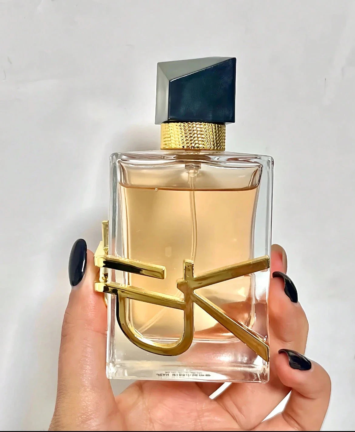 LocalJEAN MISS France Imported Women's Perfume - Freedom Water, Woody Floral And Fruity Notes Of Women's Perfume, Luxurious, Strong And Long-Lasting, Suitable For Daily Use, Showing The Unique Charm!