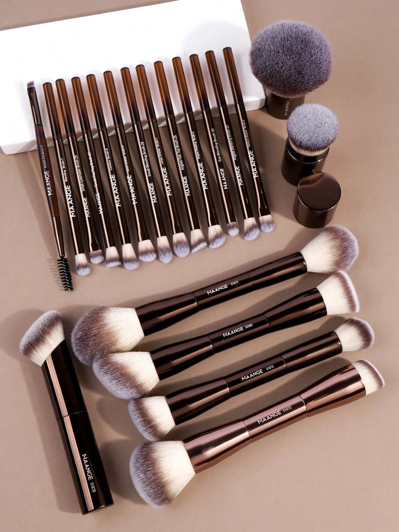 MAANGE 7pcs/13pcs/20Pcs Professional Facial Aluminum Tube Makeup Brushes&1pc Powder Puff Accessory With Paper Box Storage Box,Retractable Foundation Brush Double-Ended Powder Brush Blush Brush Highlight Brush Contour Brush Eyeshadow Brush,Smudge Brush Sha