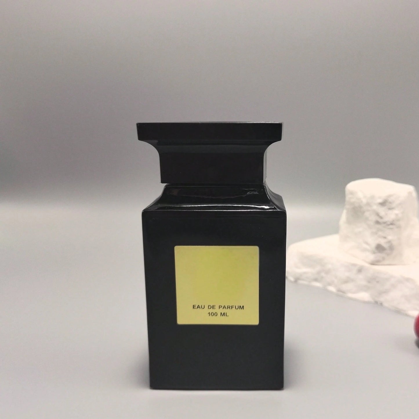 LocalTomFordBeauty Tobacco Vanille Private Blend Spray/3.4 Oz