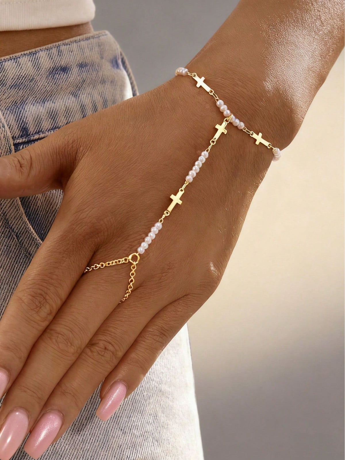 Pearl Floral Full Finger Bracelet