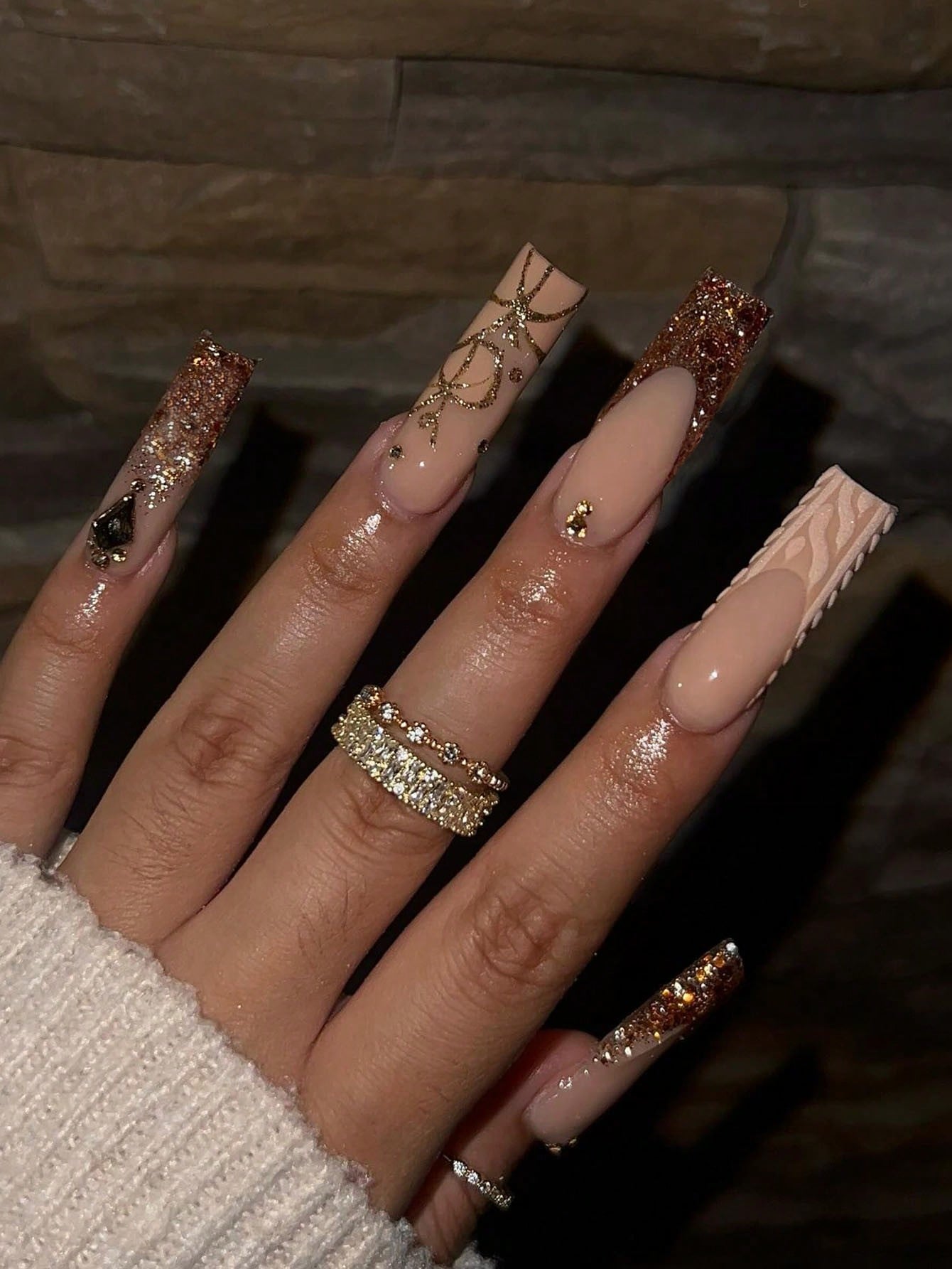 24pcs Luxury Extra Long Rectangular Nail Stickers, Decorated With 3D Golden Butterfly & Rhinestone Patterns, Champagne Warm Tones, Full Coverage, Suitable For Women, Girls, Parties, Dancing, Easy To Apply And Remove