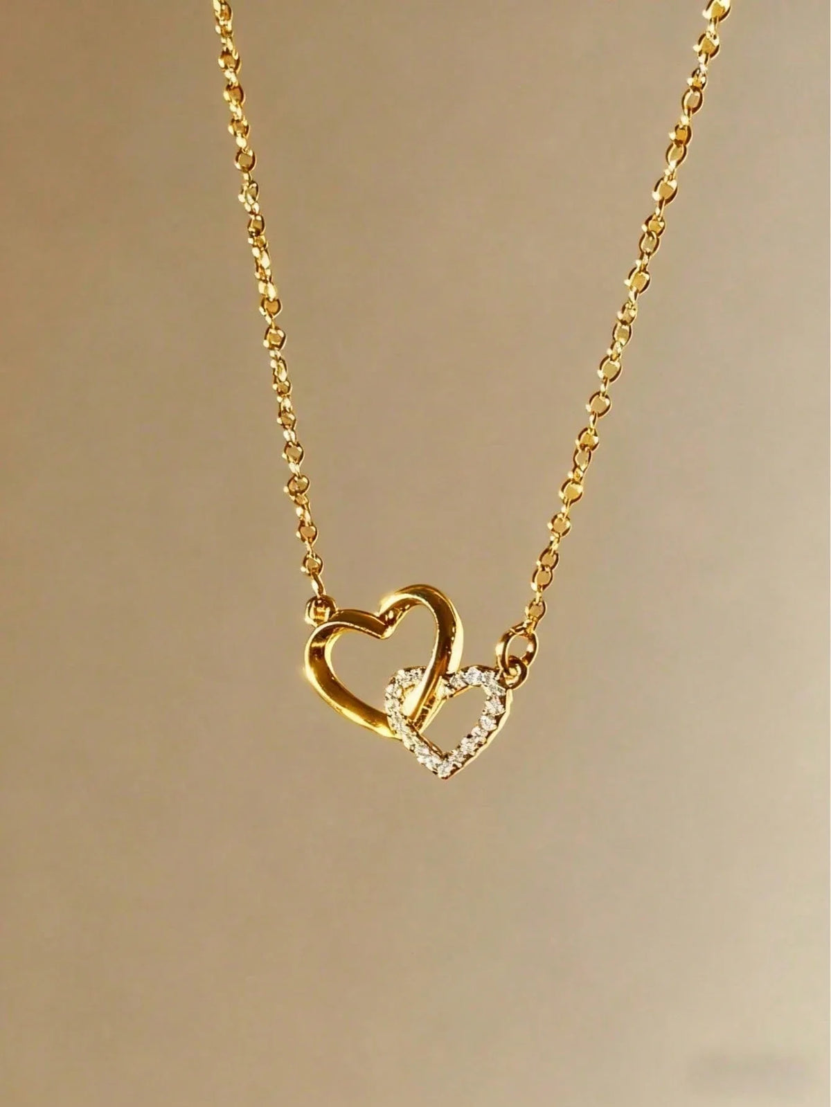 Luxury Double Heart Pendant Necklace
