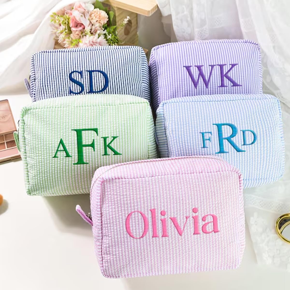 Personalized Cosmetic Bag with Name, Cute Custom Makeup Bags for Women Girls Seersucker Bridesmaid Travel Bag, Organizer Storage Pouch, Cute Pattern, Available to Match Travel Bags