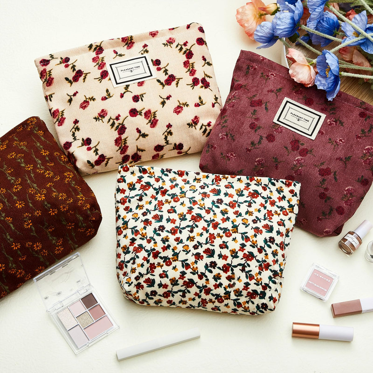 Sanwuta 4 Pcs Corduroy Cosmetic Bags Floral Makeup Bag Corduroy Cosmetic Pouch Flower Travel Toiletry Zipper Bag Large Capacity Aesthetic Purse Organizer Cute Handbags for Women, Girls Gifts, 4 Styles